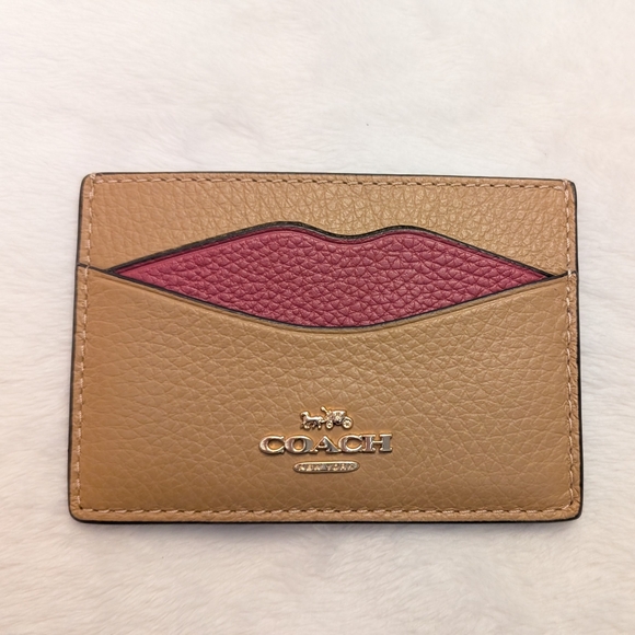 Coach Handbags - Coach Kiss 💋 Slim ID Card Case NWOT